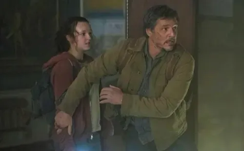Pedro Pascal y Bella Ramsey protagonizan The Last of Us en HBO Max (IMDb).