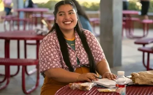 Keyla Monterroso Mejia es Gloria (Netflix).