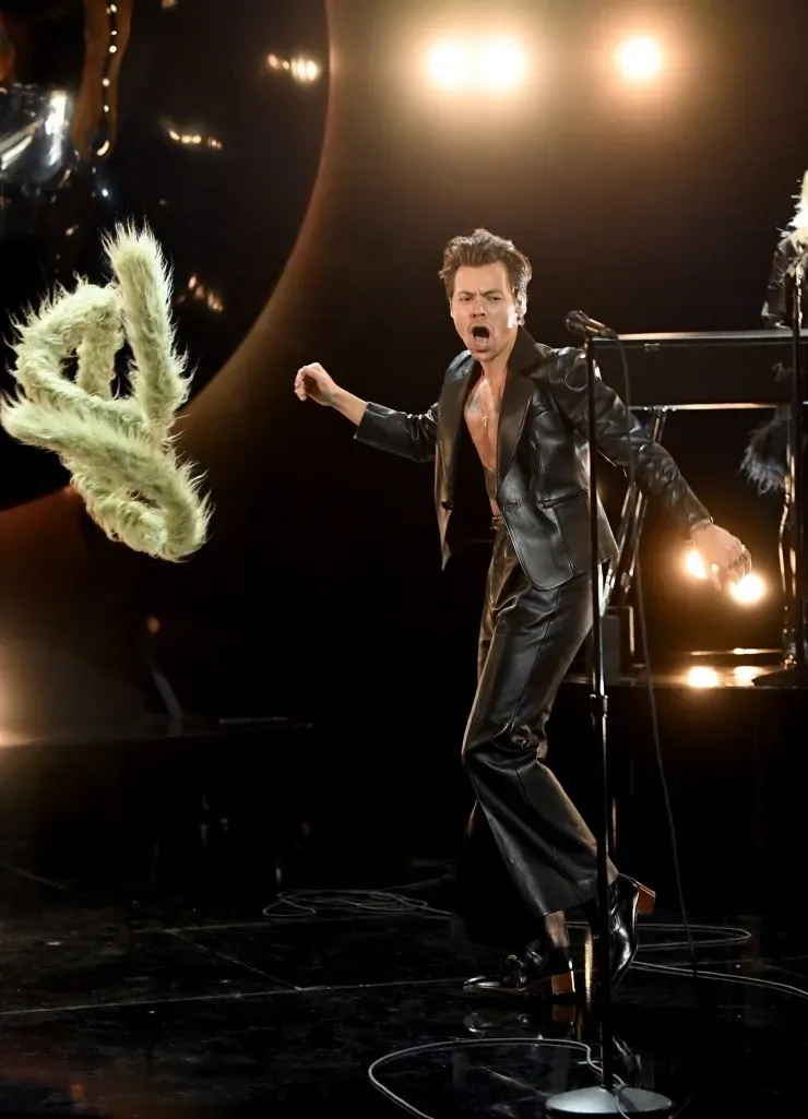 Harry Styles en los Premios Grammy 2021 (Getty).