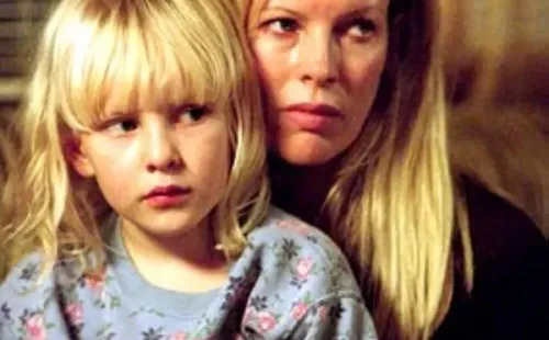 8 mile eminem chloe greenfield