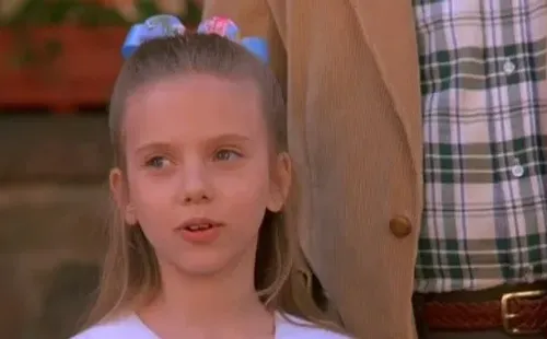 Scarlett Johanssonn en North (IMDb).