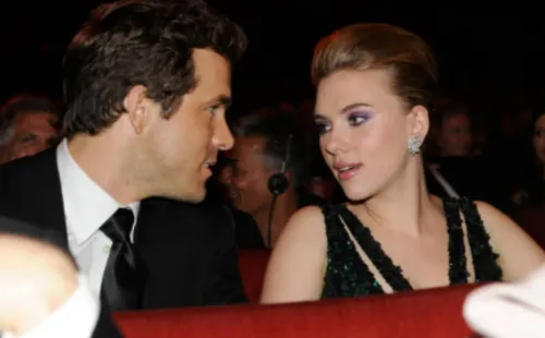 Scarlett Johansson y Ryan Reynolds. Foto: (Netflix)