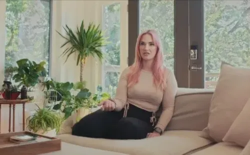 El clímax del millón: la historia de Pornhub, el exitoso documental sobre la plataforma para adultos (Netflix).