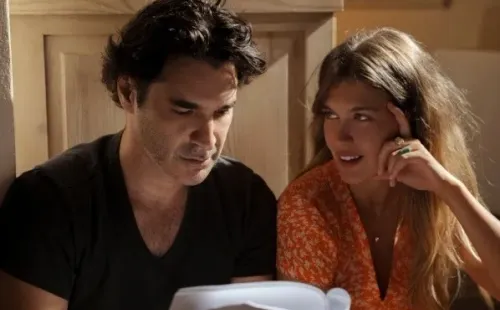 El maestro y la música azul, primera serie griega adquirida por Netflix (IMDb).
