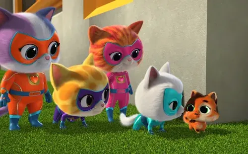 Supergatitos (Disney+).