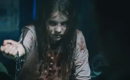 La Luz del Diablo, dirigida por Daniel Stamm (IMDb).