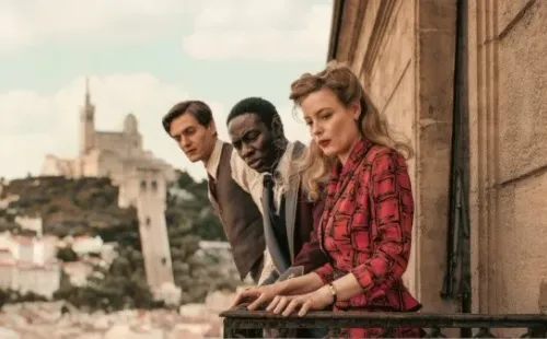 Transatlántico, la nueva serie de Anna Winger (Netflix).