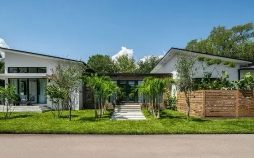 La naturaleza prevalece en la hermosa casa de Sebastián Yatra en Miami (El Mueble)