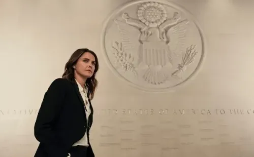 Keri Russell es Kate Wyler (Netflix).