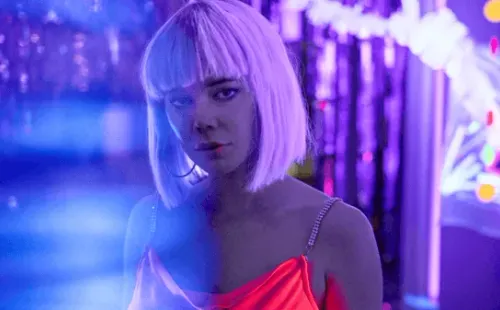 Dieciocho otra vez, la película sueca que triunfa en la plataforma de streaming (Netflix).