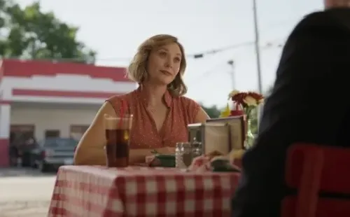Elizabeth Olsen protagoniza Love & Death (HBO Max).
