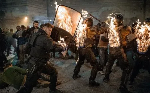 Chris Hemsworth protagoniza Extraction 2 (Netflix).