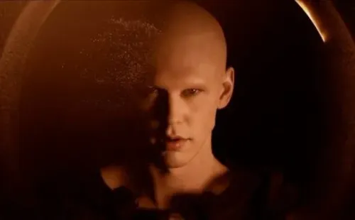 Austin Butler es Feyd-Rautha Harkonnen (Warner Bros).