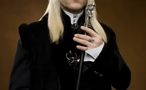 Jason Isaacs en Harry Potter (IMDb).