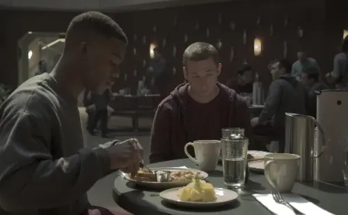 homecoming jeremy allen white