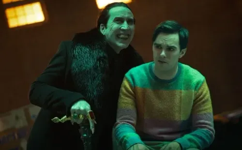 renfield dracula nicolas cage nicholas hoult