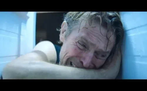willem dafoe inside
