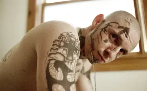 skin-a24