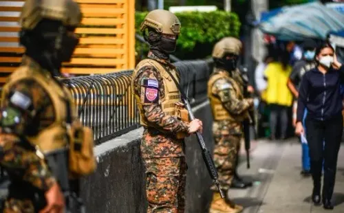 Los ciudadanos conviven entre los problemas de inseguridad y el mal accionar policial (Imago)