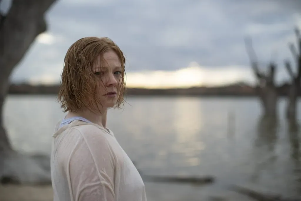 Sarah Snook protagoniza la película Run Rabbit Run de Netflix. (IMDb)