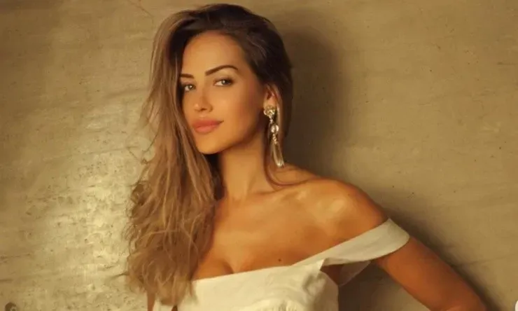 Mercedes Villador (Luis Miguel)