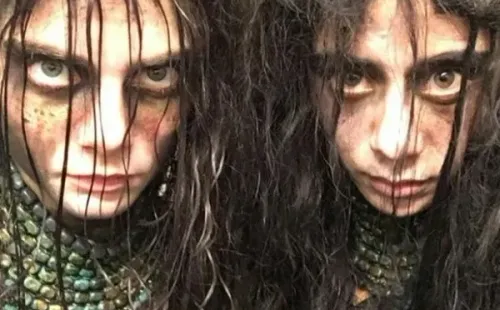 Delevingne y su doble durante el rodaje de “Suicide Squad” (Instagram)