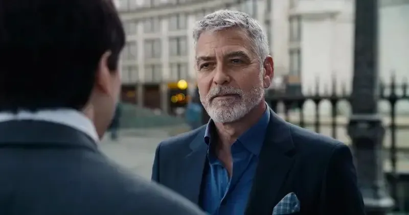 George Clooney regresa también en esta cinta a interpretar a Batman. Imagen: @WarnerBrosPictures.