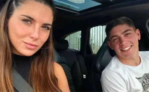 La pasión por el fútbol unió a Mina con Federico.