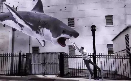 Tiburones por todos lados, en una franquicia muy disparatada (HobbyFilms)