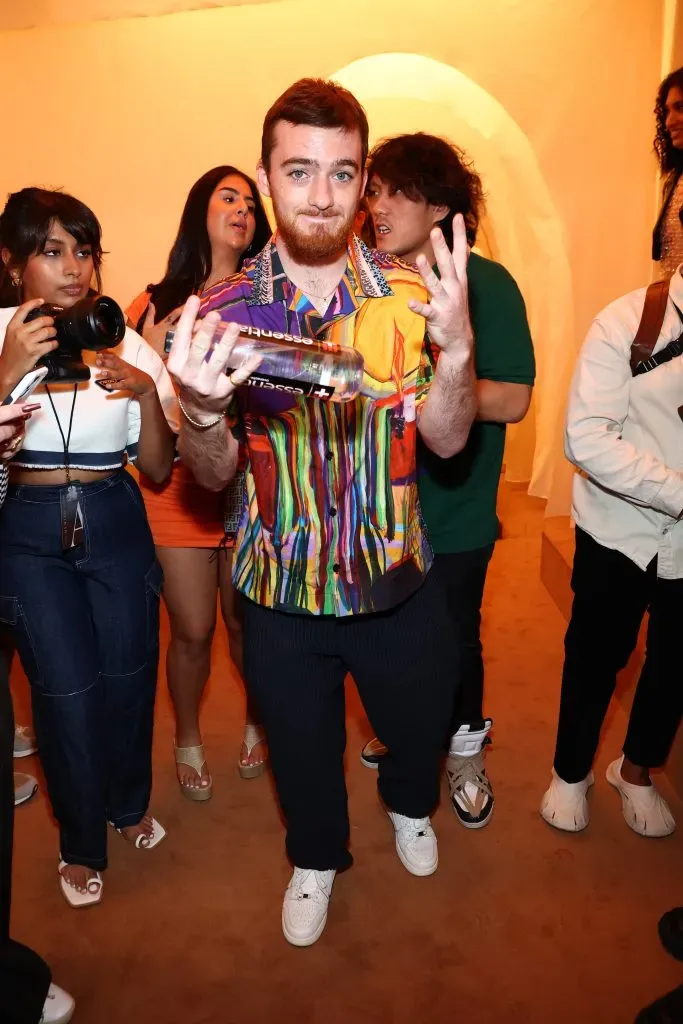 NUEVA YORK, NUEVA YORK – 08 DE SEPTIEMBRE: Imagen de c uando Angus Cloud asistió a la presentación de REVOLVE Gallery NYFW en Hudson Yards el 8 de septiembre de 2022 en Nueva York. (Foto de Arturo Holmes/Getty Images para REVOLVE).