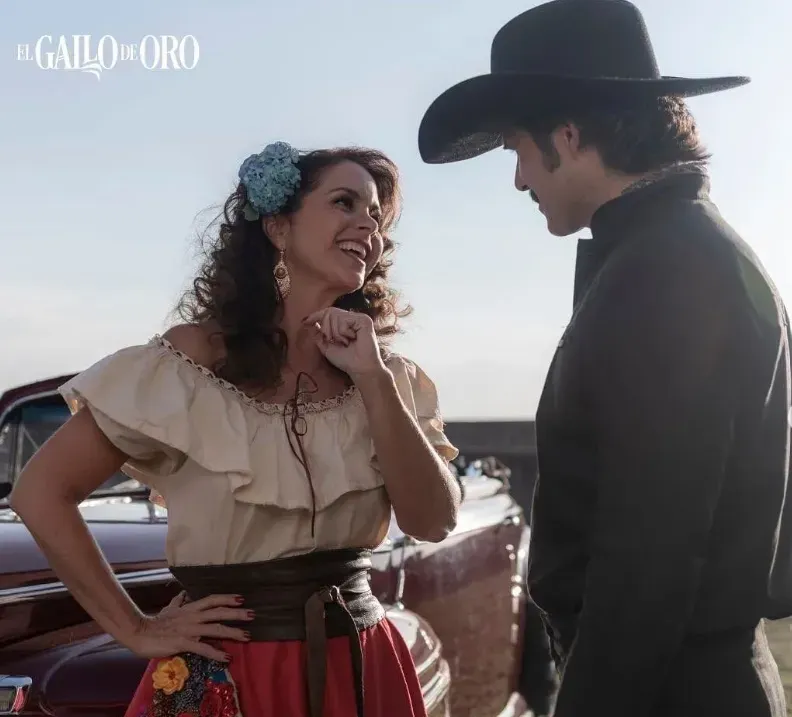 Lucero y José Ron serán la pareja protagonista de esta historia. Imagen: @elgallodeoro_vix.