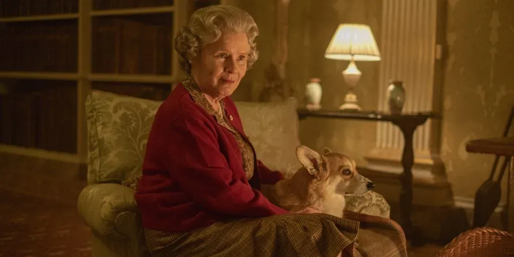 Imelda Stauton regresa como la reina Isabel II / Crédito: Netflix