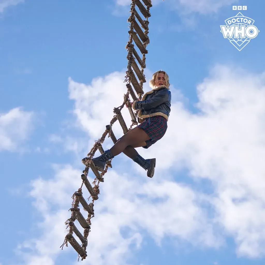 Millie Gibson hará el papel de Ruby Sunday, la nueva companion del Doctor. Imagen: Página oficial de Facebook de Doctor Who.