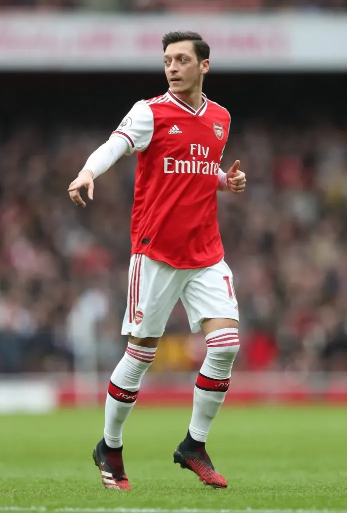 Özil no tuvo piedad con DiCaprio. Imagen: Getty Images.