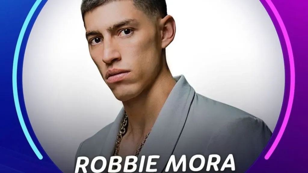 Instagram @elrobbiemora