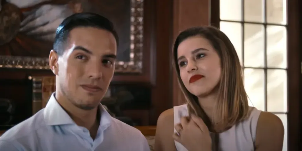 La pareja de Juanpa y Regina será sacudida por la separación. Imagen: @videocine.