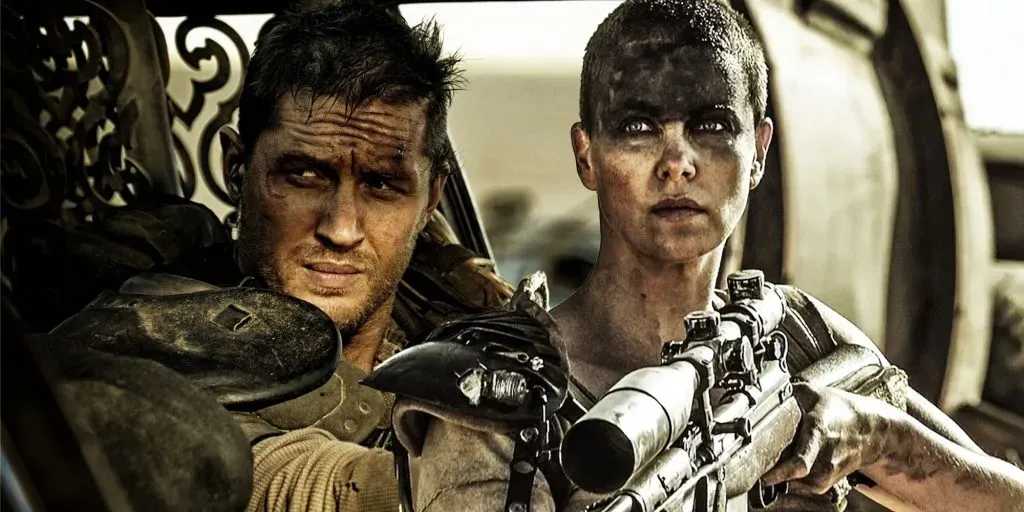 Hardy y Theron como Mad Max y Furiosa, respectivamente. (IMDb)