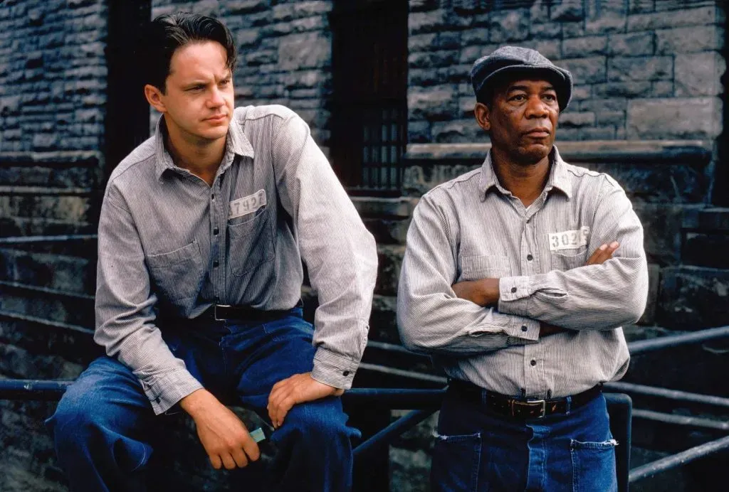 Tim Robbins y Morgan Freeman. (IMDb)