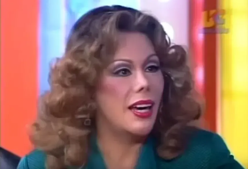 Francis tenía además una gran personalidad y un abrumador manejo escénico. Imagen: Debate.