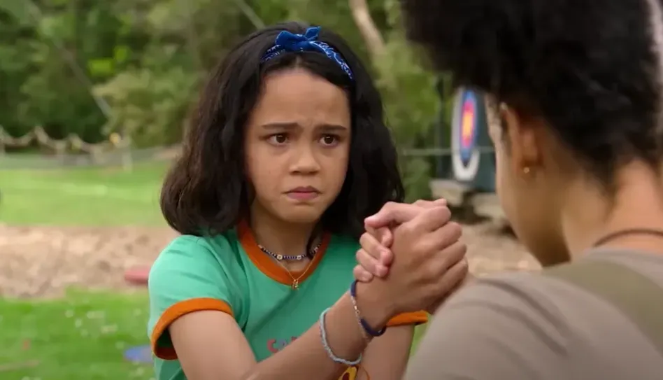 Nuestro animado amigo deberá ayudar a los integrantes de un campamento para no perder su hogar. Imagen: @NetflixLATAM.