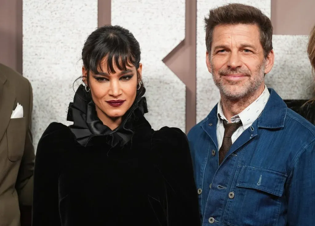 Sofia Boutella y Zack Snyder se han convertido en una mancuerna exitosa para Netflix. Imagen: Getty Images.