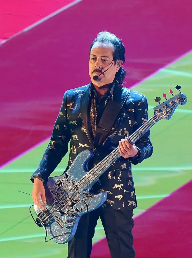 Hernán Hernández, miembro fundador de Los Tigres del Norte no ha muerto, y se encuentra de gira por México con su agrupación. Imagen: Getty Images.