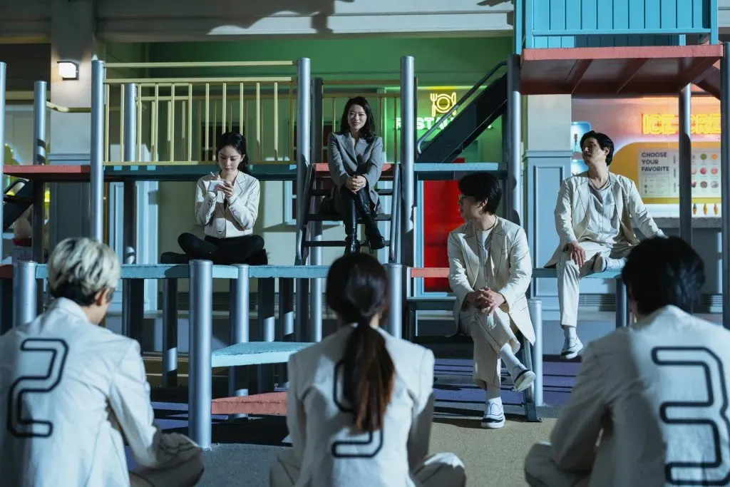 En esta serie, los 8 protagonistas deberán luchar con su vida para obtener un millonario premio. Imagen: Netflix.