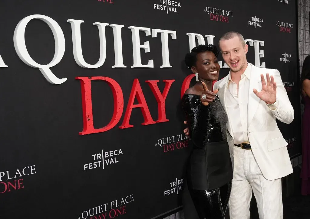 Lupita Nyong’o y Joseph Quinn triunfan en Un lugar en silencio: Día uno, cinta que ya está en los cines de varios países de América Latina. Imagen: Getty Images.