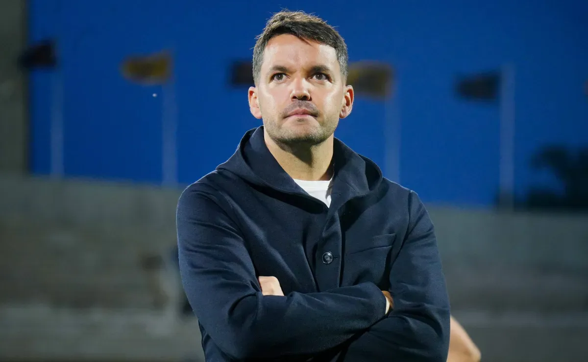 El problema de Nicolás Larcamón por la fuerte competencia interna que hay en Cruz Azul