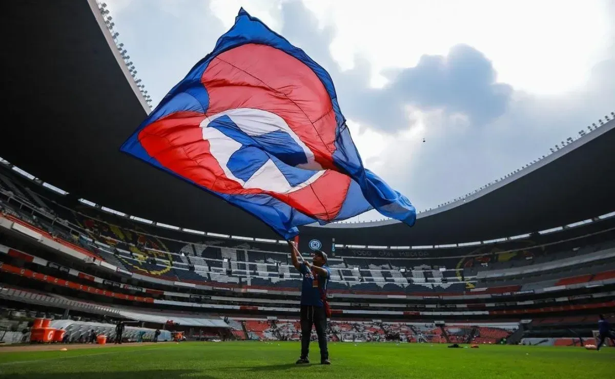 Noticias de Cruz Azul hoy, 22 de noviembre: Mateusz Bogusz, Chicharito Hernández y Carlos Hermosillo