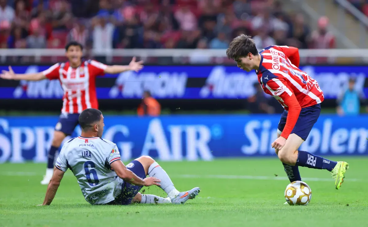 Javier Alarcón advierte a Nicolás Larcamón el error que no debe cometer Cruz Azul contra Chivas