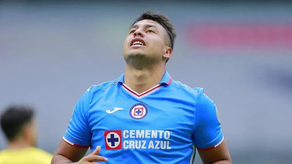 Iván Morales aún no encuentra equipo.