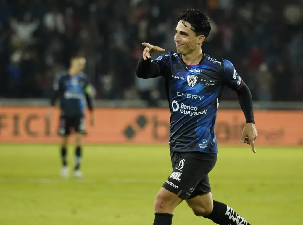 Martín Anselmi pidió el fichaje de Lorenzo Faravelli en Cruz Azul (Imago)