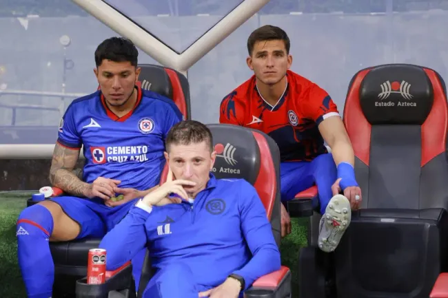 Salcedo y Jurado, dos bajas de Cruz Azul. (Foto: Imago7)
